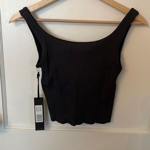 NWT Tank bra crop - stretchy!!